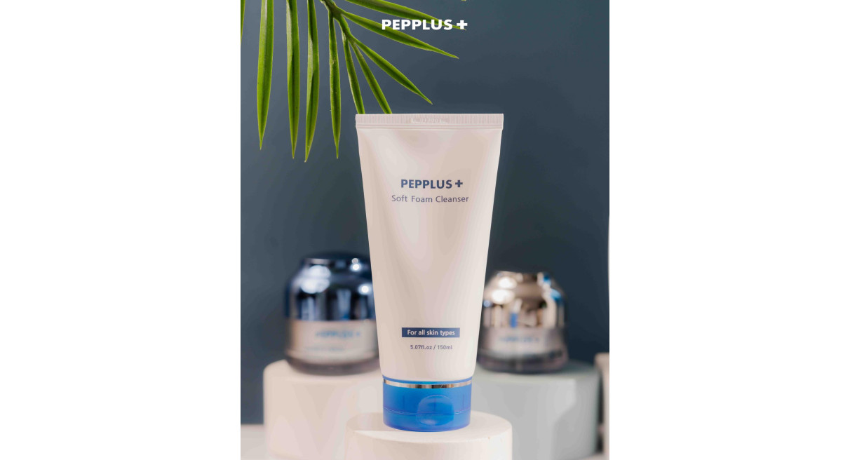 čistiaca pena na tvár s peptidmi