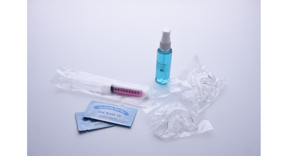 Balíček profesionálneho bielenia zubov -1 klient